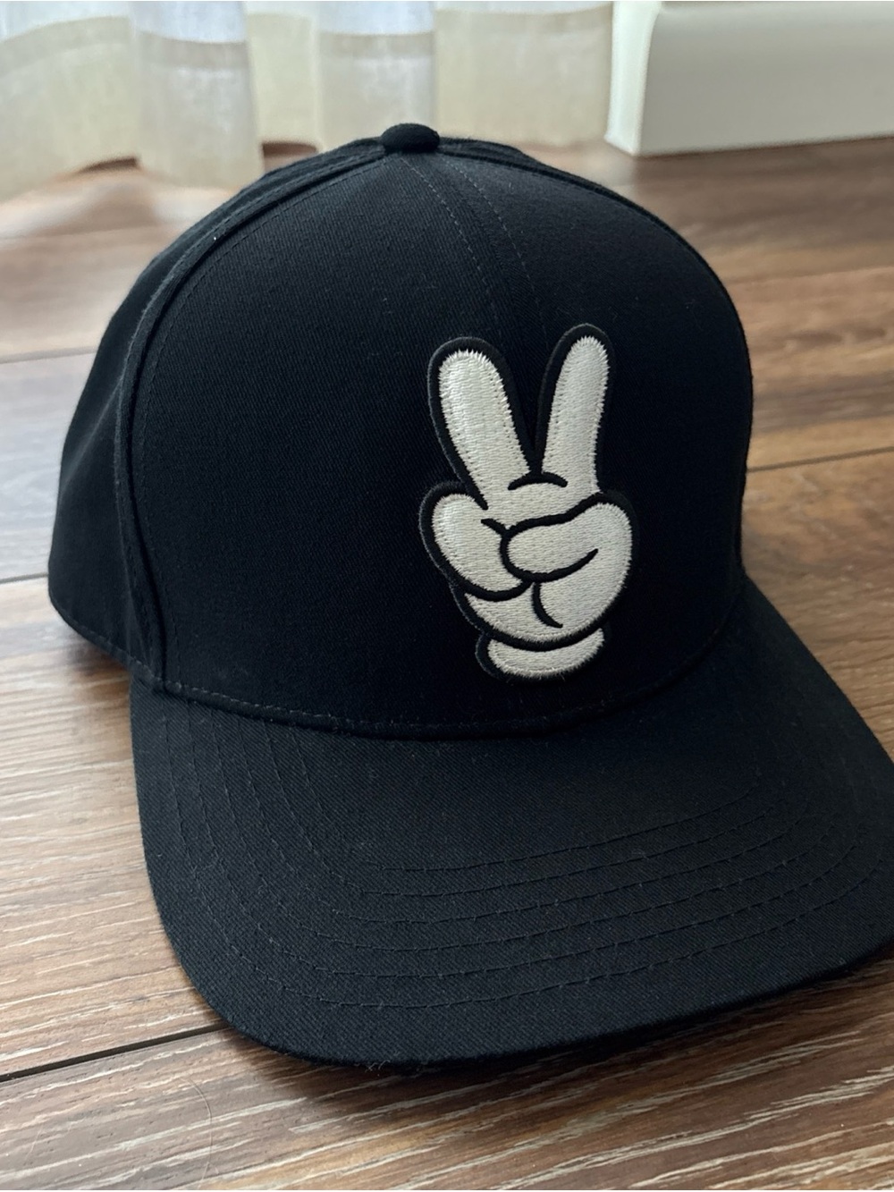Disneyland Black Baseball Cap with White Peace Hand Patch Mickey SnapBack